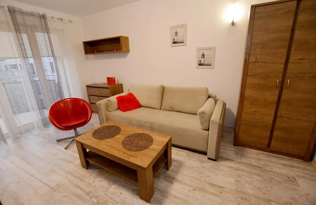 Apartament Przy Latarni Morskiej-1