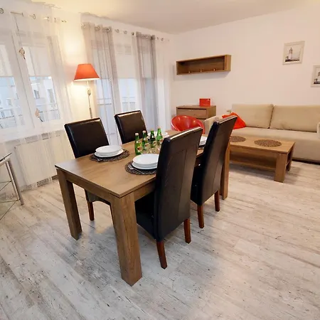 Apartament Przy Latarni Morskiej-2